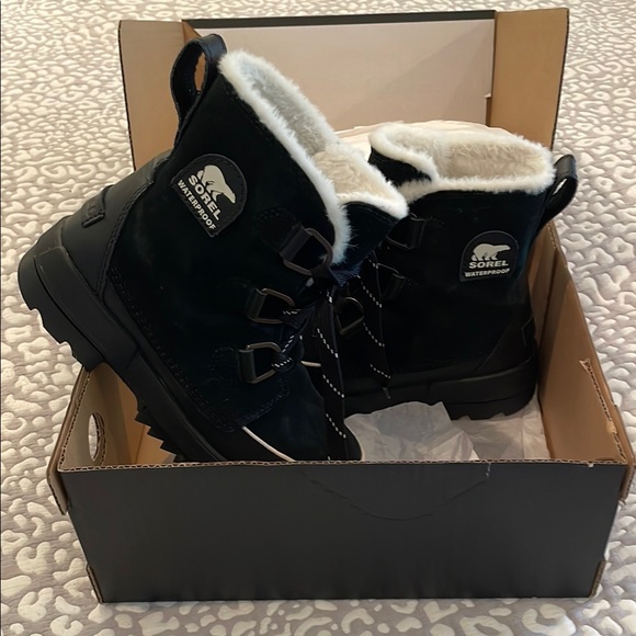 Sorel Black Waterproof Boots - Picture 1 of 9